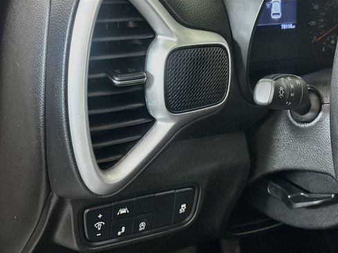 Used 2022 Kia Soul LX w/ Technology Package FWD image 17