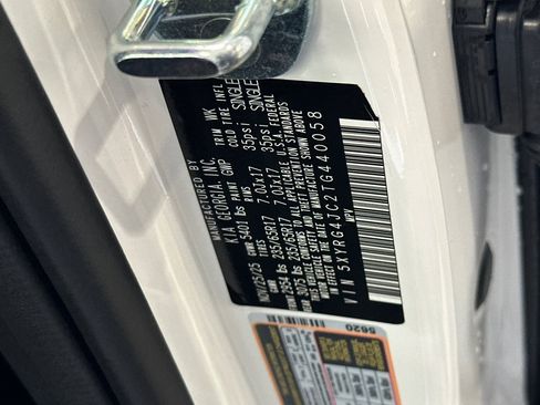 New 2026 Kia Sorento LX image 23