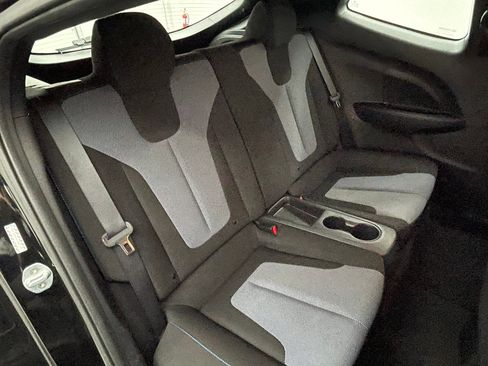 Used 2019 Hyundai Veloster 2.0 FWD image 34