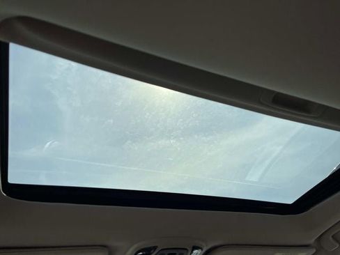 Used 2023 Subaru Outback Touring image 16