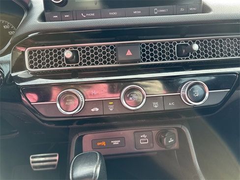 Used 2023 Honda Civic Sport image 31