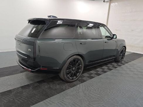 Used 2023 Land Rover Range Rover Long Wheelbase SE AWD/4WD image 4