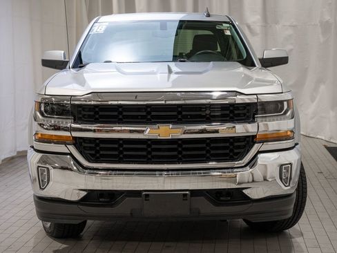 Used 2018 Chevrolet Silverado 1500 LT w/ All Star Edition image 3