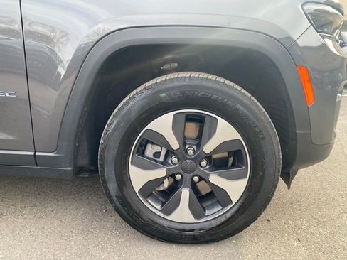 Used 2024 Jeep Grand Cherokee Limited 4xe image 22