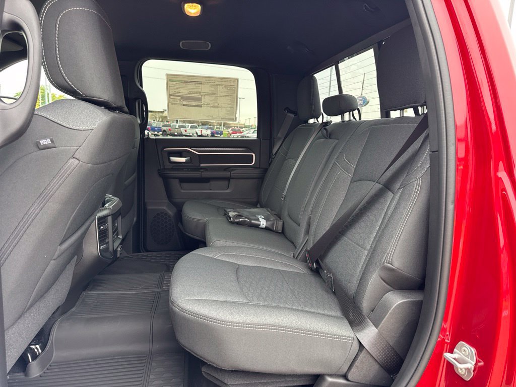 New 2027 RAM 3500 Big Horn AWD/4WD image 24