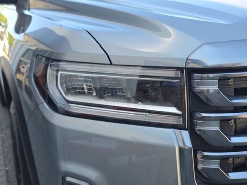Certified 2023 GMC Acadia AT4 w/ Technology Package AWD/4WD image 10