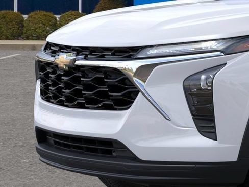 New 2026 Chevrolet Trax LS FWD image 13