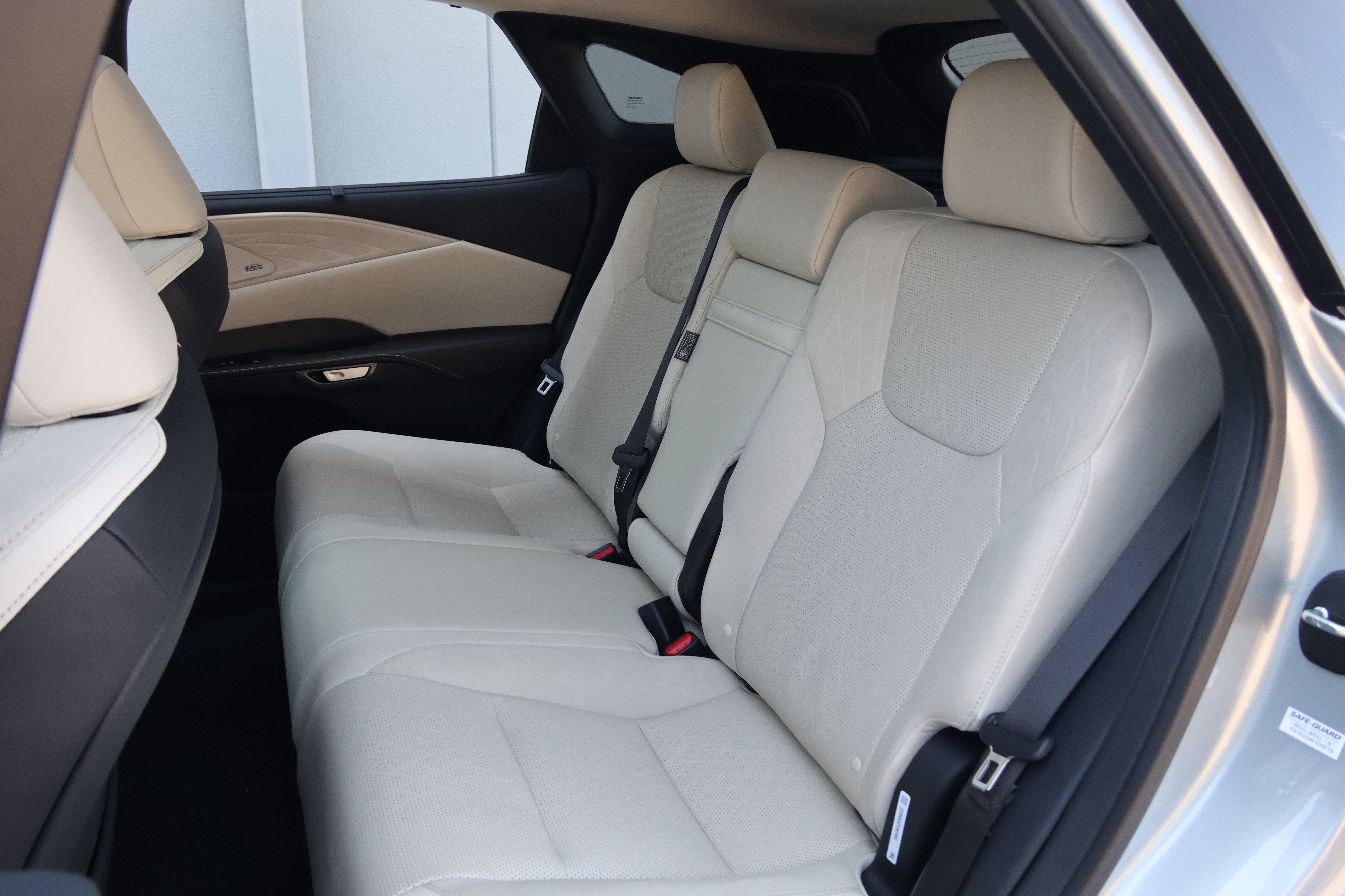 Certified 2026 Lexus RX 350 w/ Convenience Package AWD/4WD image 36