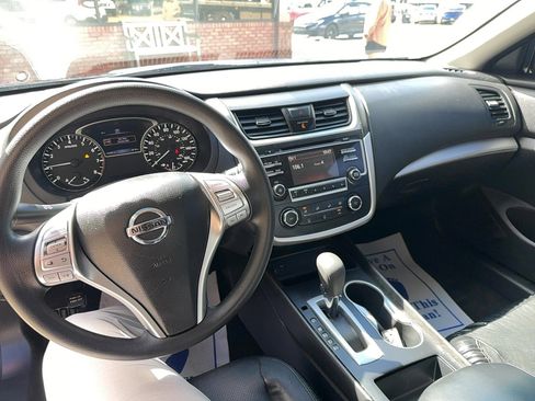 Used 2017 Nissan Altima 2.5 S w/ Power Driver Seat Package image 14
