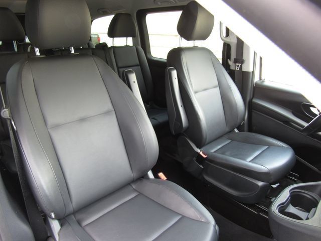 Used 2023 Mercedes-Benz Metris Passenger image 20