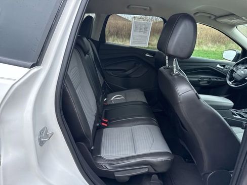 Used 2017 Ford Escape Titanium image 20