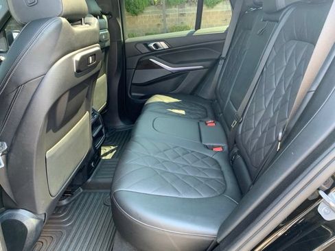 Used 2024 BMW X5 xDrive40i w/ Premium Package AWD/4WD image 18