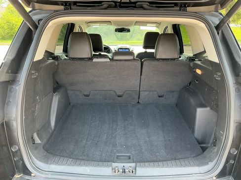 Used 2017 Ford Escape Titanium AWD/4WD image 17