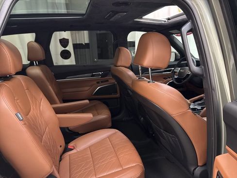 Certified 2024 Kia Telluride SX Prestige X-Line AWD/4WD image 34