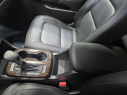 Used 2022 GMC Canyon Elevation w/ Elevation Premium Package image 23