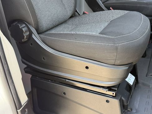 Used 2019 RAM ProMaster 2500 FWD image 28