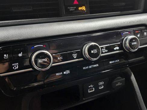 Used 2023 Honda Pilot Elite image 40