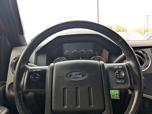 Used 2009 Ford F250 Lariat image 19