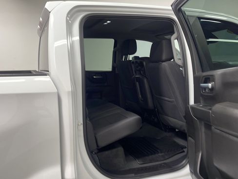 Used 2023 Chevrolet Silverado 1500 Custom RWD image 17