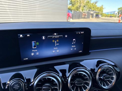 Used 2024 Mercedes-Benz CLA 250 4MATIC image 24