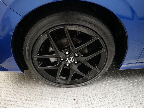 Used 2024 Honda Civic Sport image 26