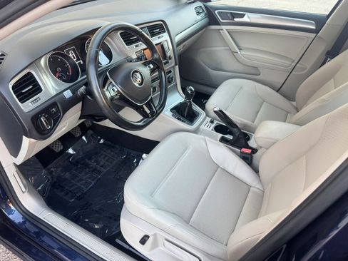 Used 2015 Volkswagen Golf TDI SEL FWD image 11