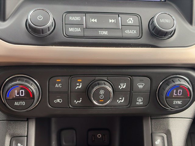 Used 2017 GMC Acadia Denali w/ Technology Package FWD image 18