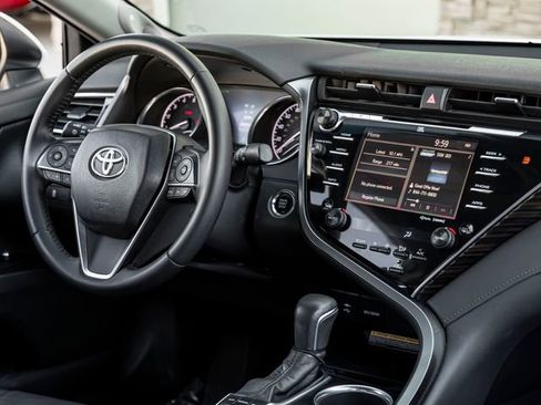 Used 2018 Toyota Camry XLE w/ Audio Package image 34