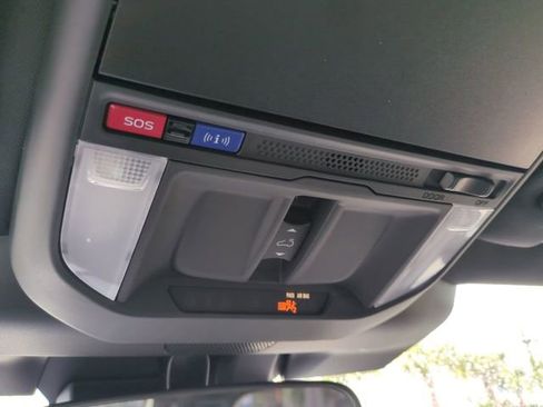 Used 2026 Subaru Forester Premium AWD/4WD image 23