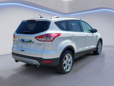 Used 2015 Ford Escape Titanium AWD/4WD image 3