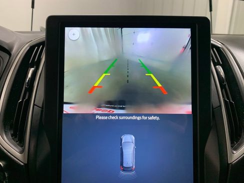 Used 2022 Ford Edge ST-Line image 7