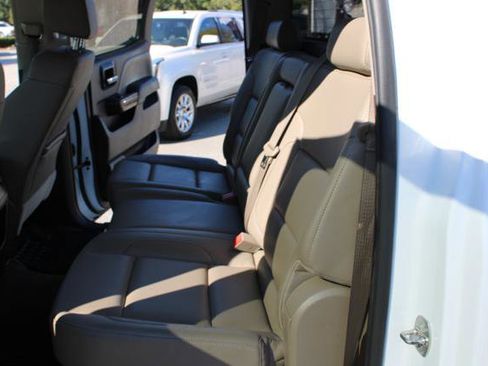 Used 2016 GMC Sierra 2500 SLT w/ Duramax Plus Package image 34