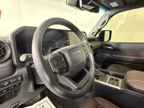 Used 2026 Toyota Land Cruiser w/ Premium Package image 31