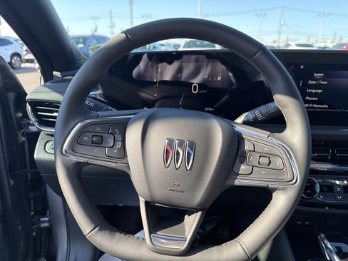 Certified 2025 Buick Envista Sport Touring w/ Convenience I Package image 10