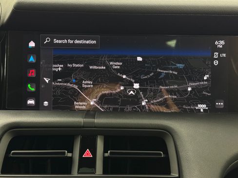 Used 2022 Porsche Taycan image 26