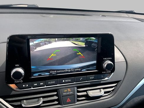 Used 2023 Nissan Altima 2.5 S FWD image 26