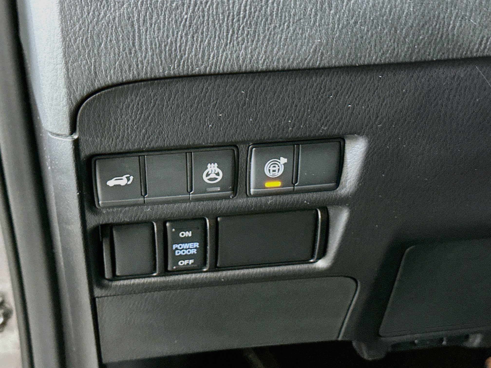 Used 2023 Nissan Armada SL w/ Midnight Edition Package RWD image 17