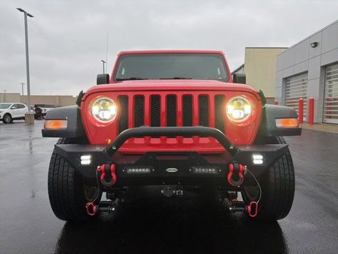Used 2019 Jeep Wrangler Unlimited Sport S image 2