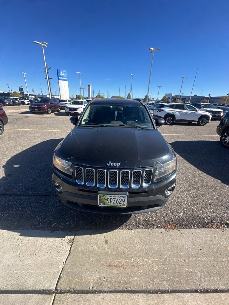Used 2015 Jeep Compass High Altitude AWD/4WD image 2