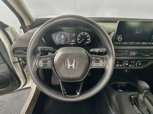 Certified 2023 Honda HR-V LX image 13