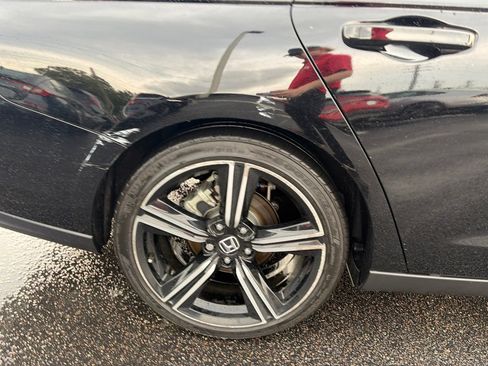 Used 2024 Honda Accord Sport image 10