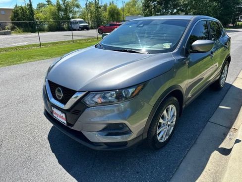 Used 2021 Nissan Rogue Sport S FWD image 6