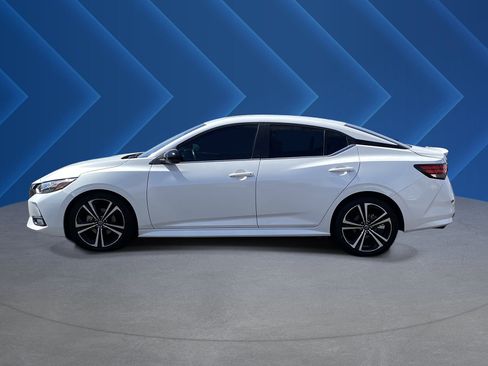 Used 2020 Nissan Sentra SR w/ Electronics Package FWD image 6