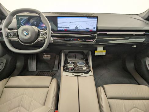 New 2026 BMW 530i w/ Premium Package RWD image 17