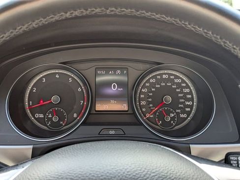 Used 2019 Volkswagen Atlas SE w/ Panoramic Sunroof Package image 28