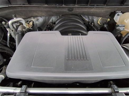 Used 2023 Chevrolet Suburban RST image 27