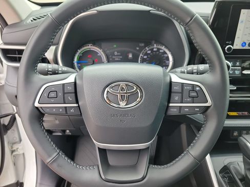 Used 2026 Toyota Highlander XLE AWD/4WD image 20