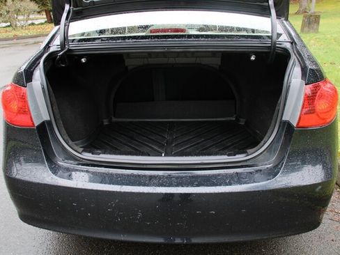 Used 2009 Hyundai Elantra GLS w/ Popular Equipment Pkg 2 image 16