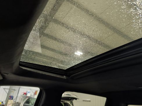 Used 2023 GMC Sierra 1500 AT4X image 12