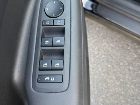 Used 2025 Hyundai Santa Fe XRT AWD/4WD image 16